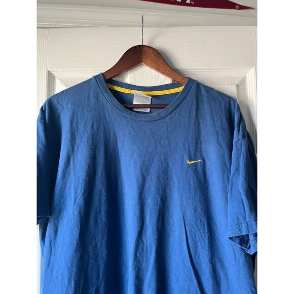 Vintage Nike T-Shirt Blue & Yellow Embroidered Swoosh Logo | 2000s XXL - Picture 2 of 4